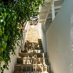 Be Kythnos *
