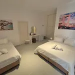 Be Kythnos Ξενοδοχείο