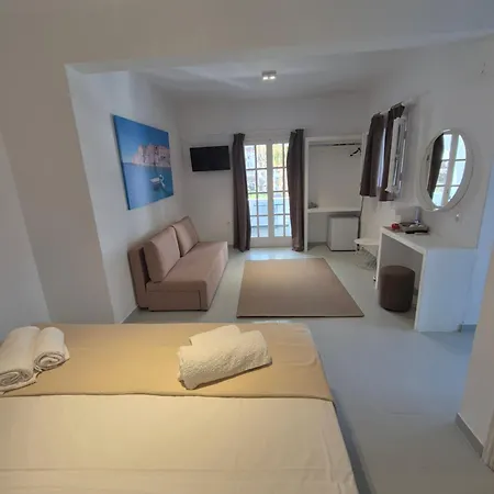 Be Kythnos Hotel